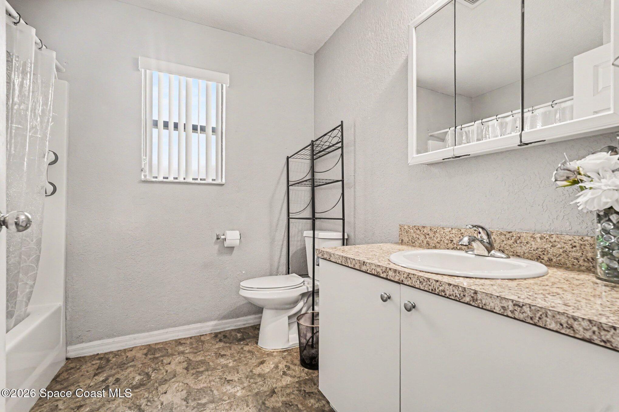 2225 Monroe Street Palm Bay, FL 32905 - Photo 16 of 28 021_file_3178