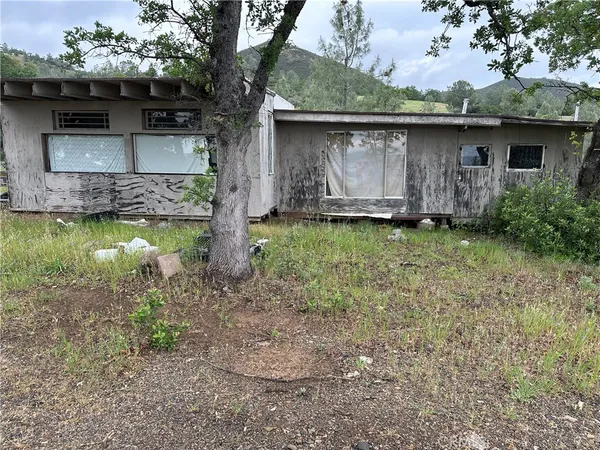 $250,000 | 666 Watertrough Road, Clearlake Oaks, CA 95423