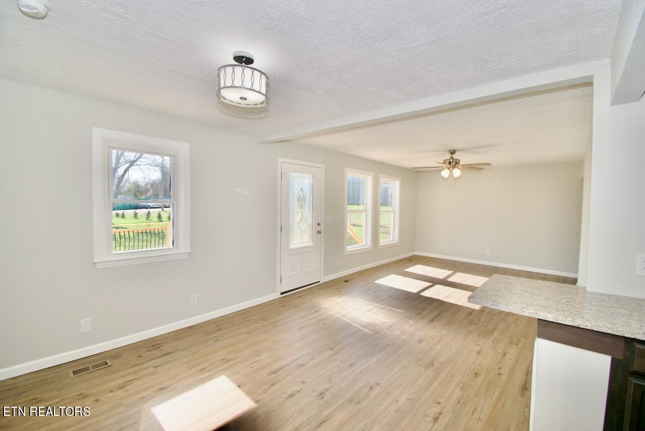 233 Doc Norton Road Maryville, TN 37804 - Photo 7 of 39 DSC_0667