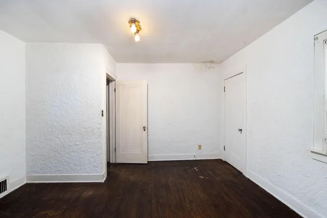 $359,000 | 601 North Kalamazoo Street, Paw Paw, MI 49079