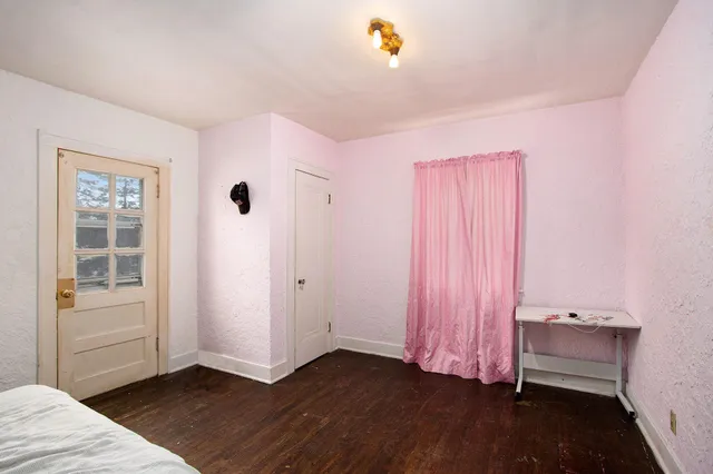 $349,000 | 601 North Kalamazoo Street, Paw Paw, MI 49079