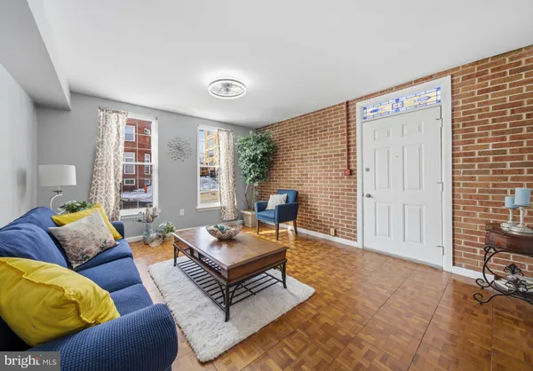 $418,000 | 33 North Ann Street, Baltimore, MD 21231