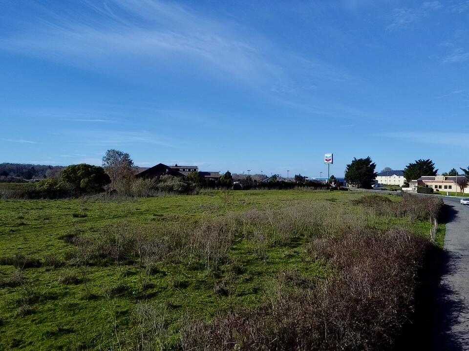 1601 Drake Hill Road Fortuna, CA 95540 - Photo 14 of 34