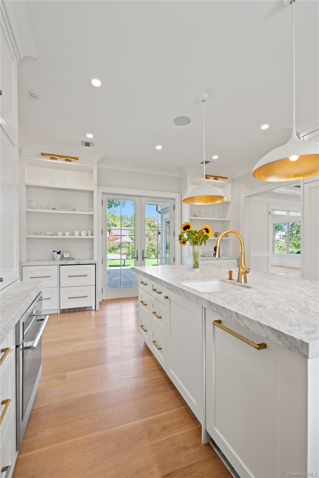 2 Pheasant Run Great Neck, NY 11024 - Photo 5 of 14