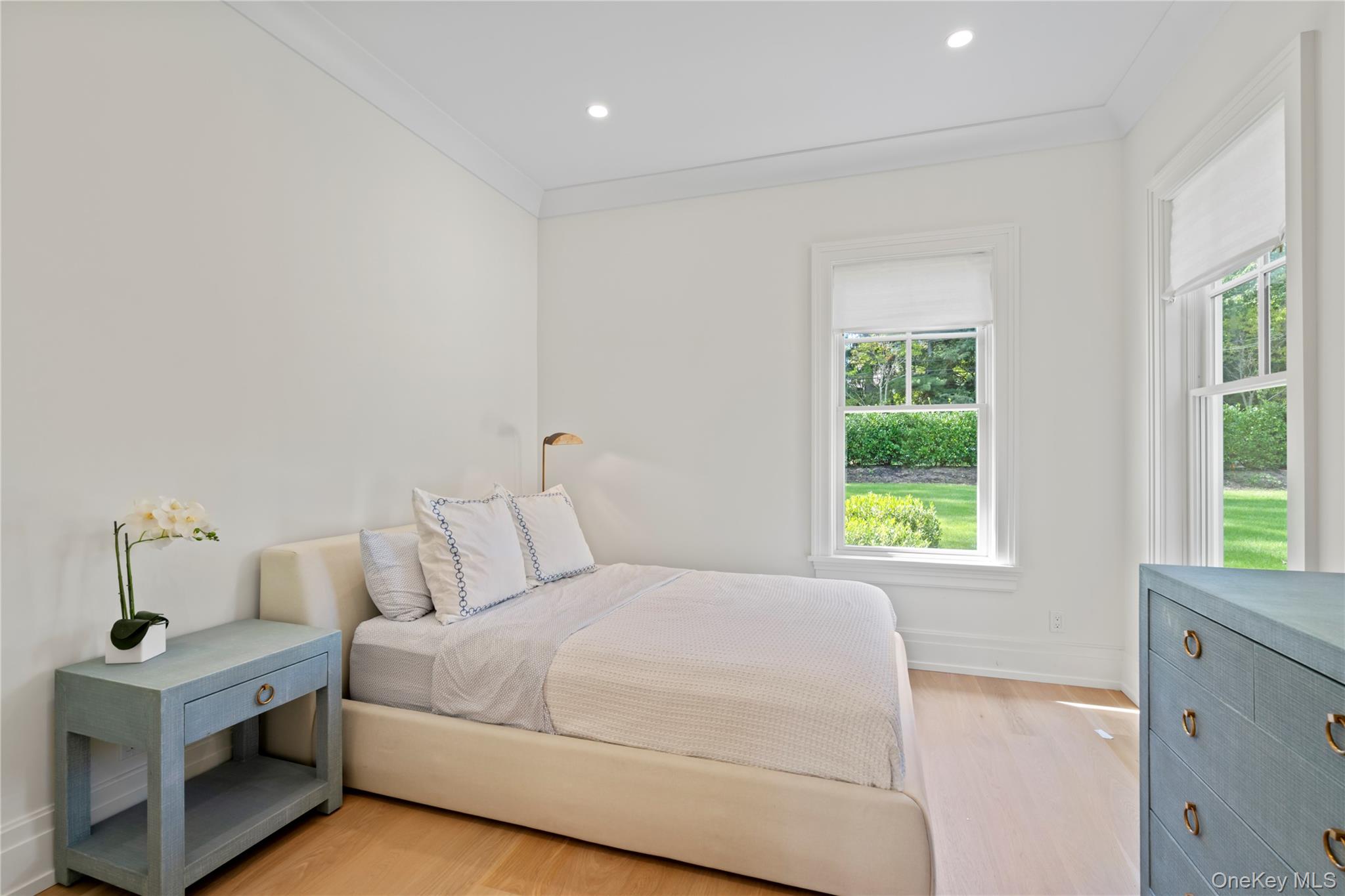 2 Pheasant Run Great Neck, NY 11024 - Photo 6 of 14