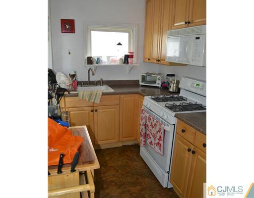 49 Riva Avenue Milltown, NJ 08850 - Photo 2 of 6 Gallery Image 2