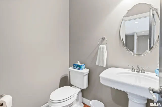 $639,900 | 71 Ehlers Road, Campbell Hill, IL 62916