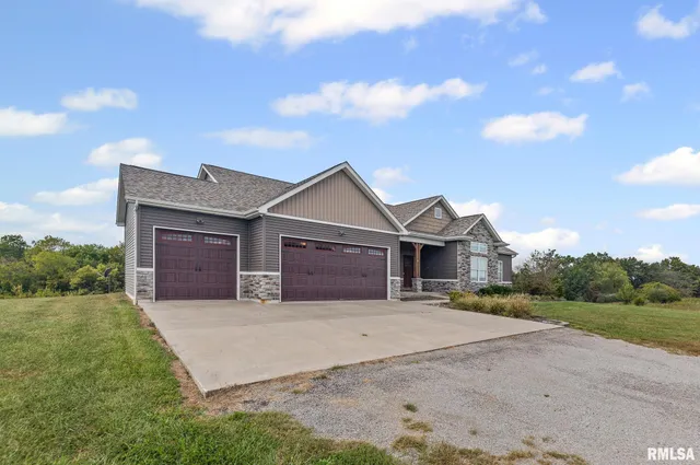 $639,900 | 71 Ehlers Road, Campbell Hill, IL 62916