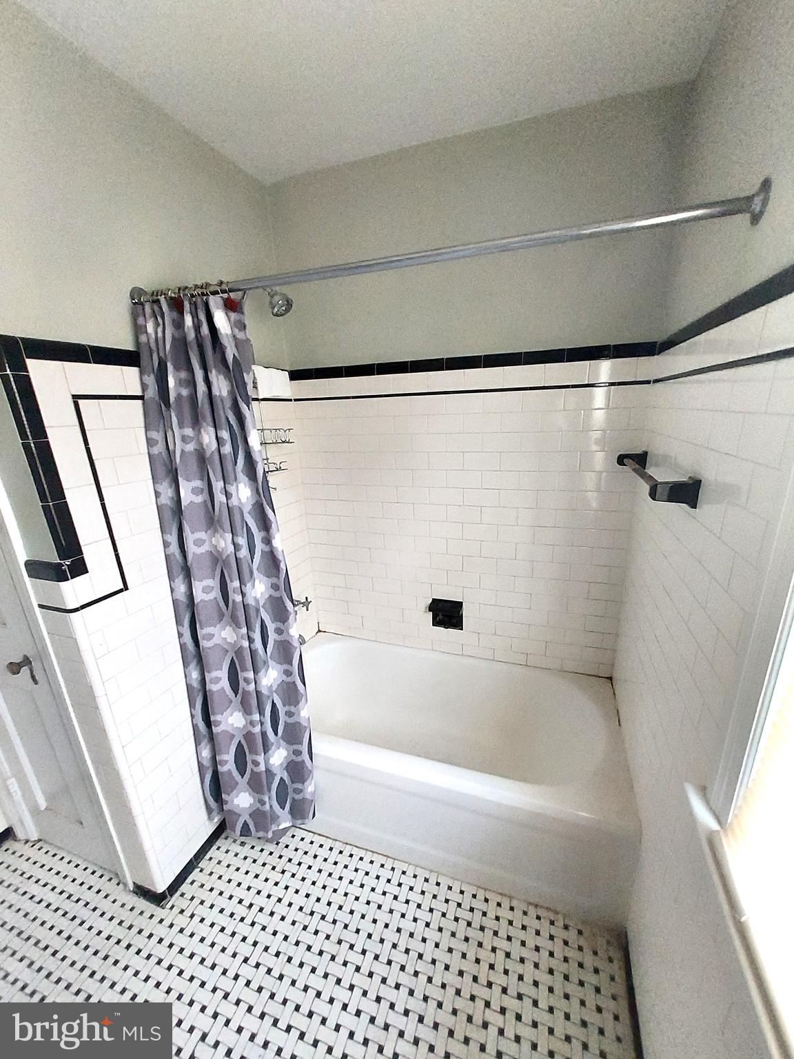 5304 Plymouth Road Baltimore, MD 21214 - Photo 14 of 24 Gallery Image 14