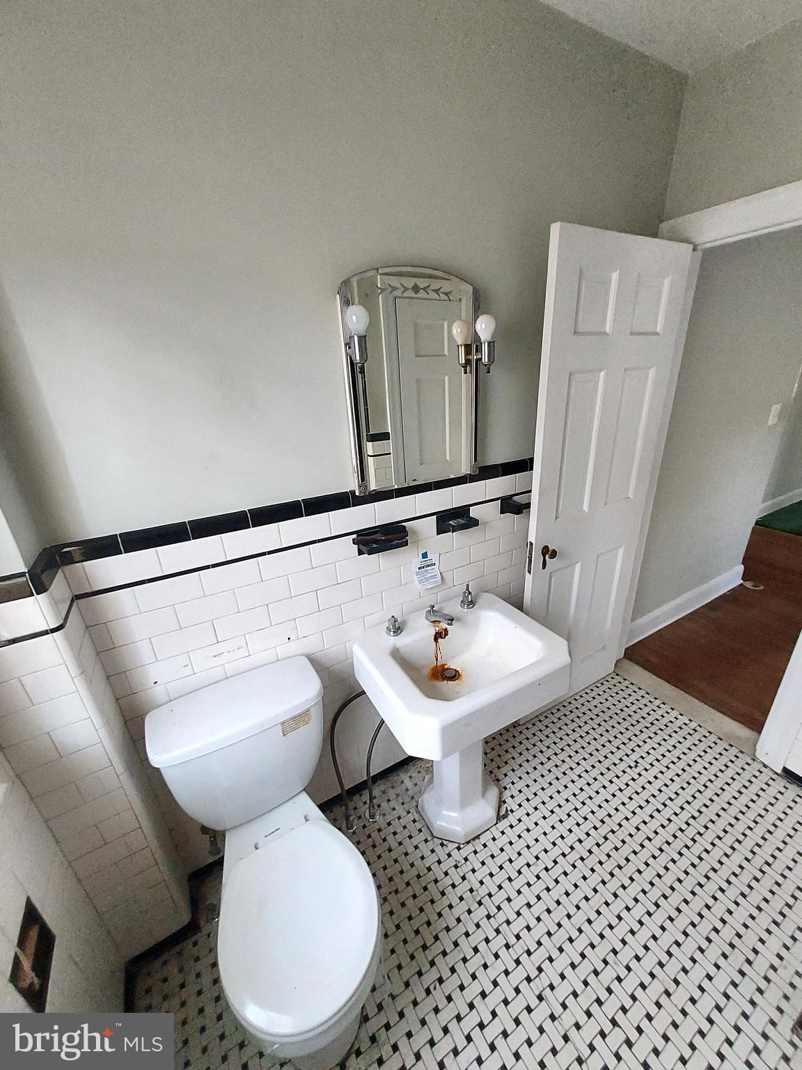 5304 Plymouth Road Baltimore, MD 21214 - Photo 16 of 24 Gallery Image 16