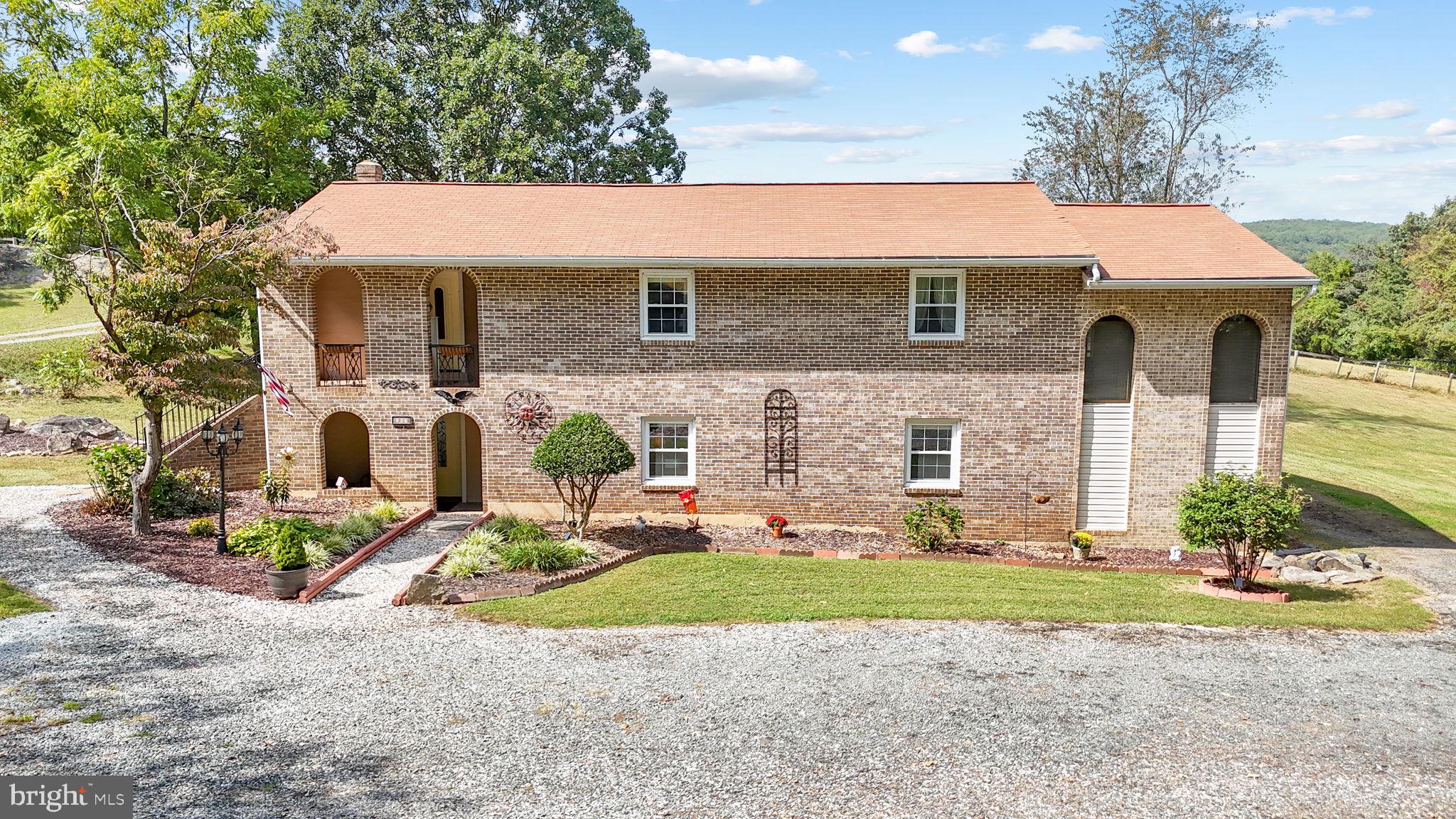 505 Viewtown Road Amissville, VA 20106 - Photo 2 of 64 3 Sided Brick Home on 3.5 Serene Acres!