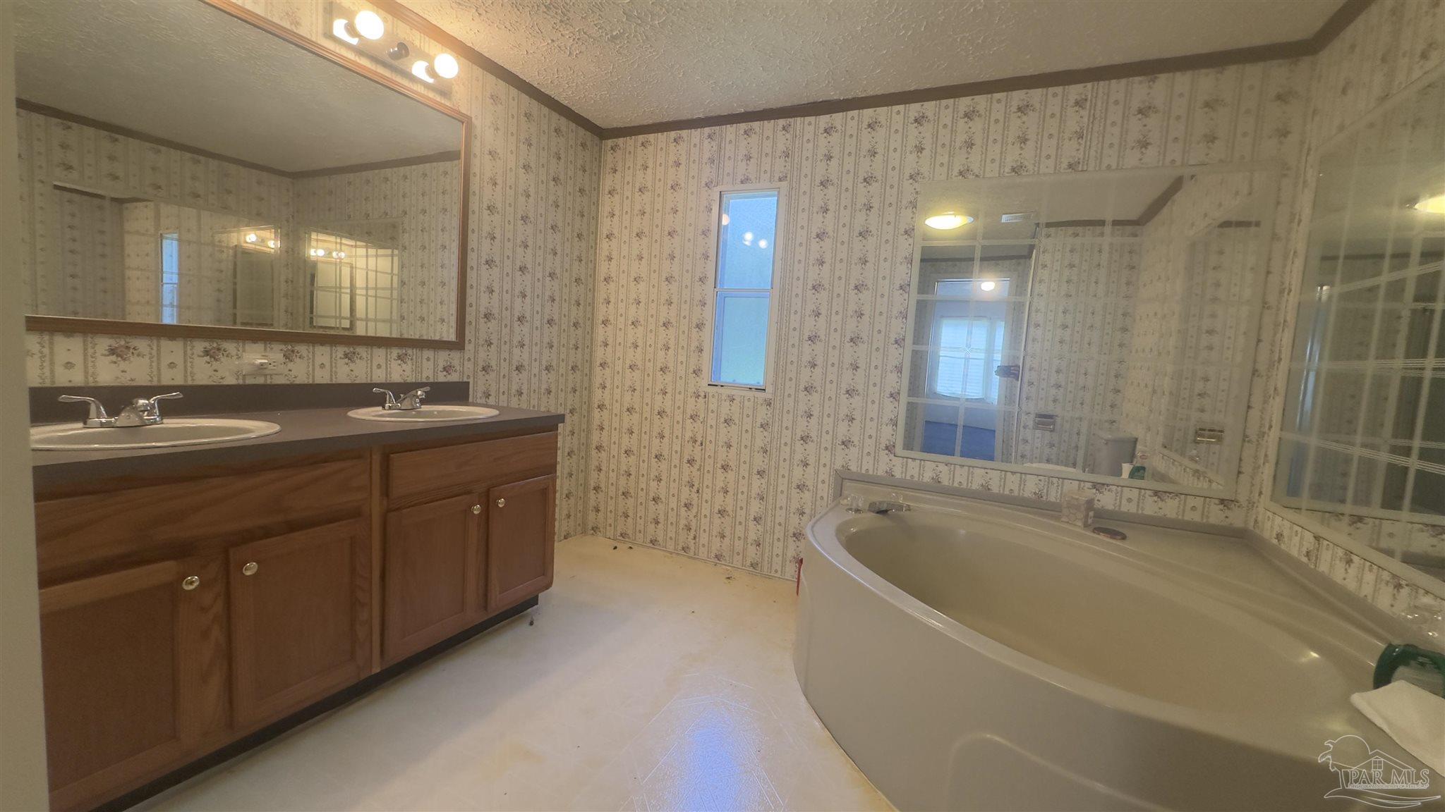 690 Molino Road Molino, FL 32577 - Photo 9 of 18