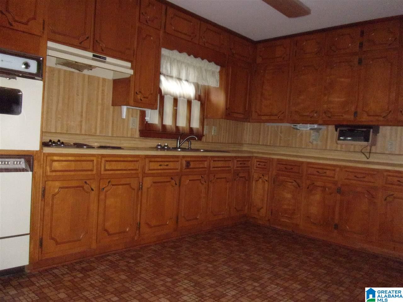 2805 2nd Street Northwest Birmingham, AL 35215 - Photo 10 of 22