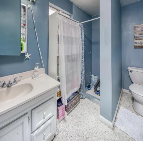 $3,500 | 1612 North Ocean Breeze, Lake Worth Beach, FL 33460