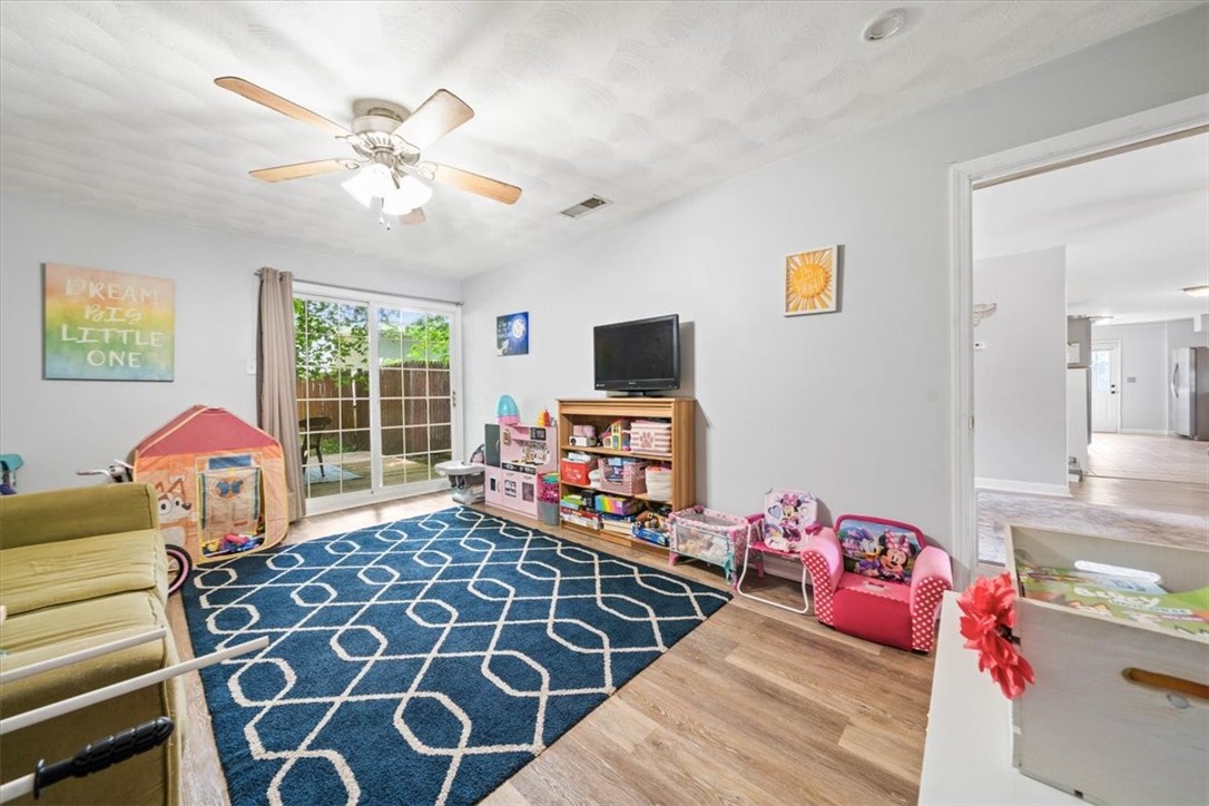 28 Paige Drive Coventry, RI 02816 - Photo 26 of 34