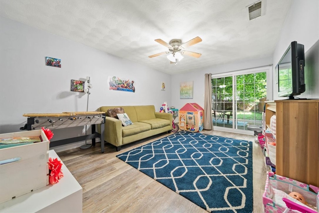 28 Paige Drive Coventry, RI 02816 - Photo 28 of 34