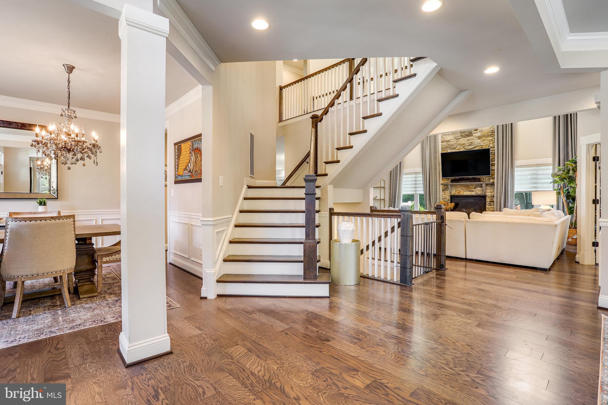 714 Kingsley Road Southwest Vienna, VA 22180 - Photo 7 of 62 Gallery Image 7