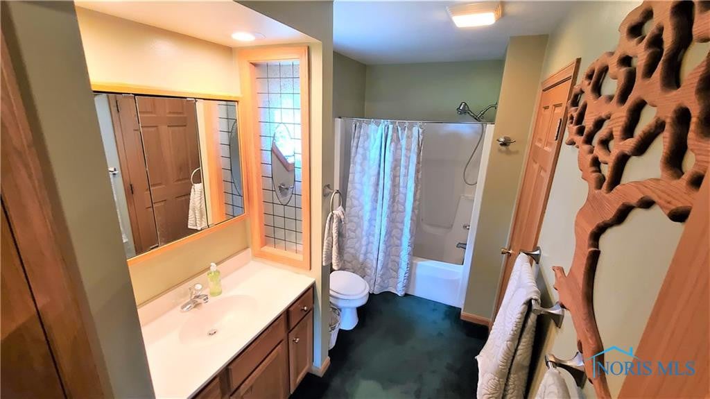 18825 Range Line Road Bowling Green, OH 43402 - Photo 22 of 48 Gallery Image 22
