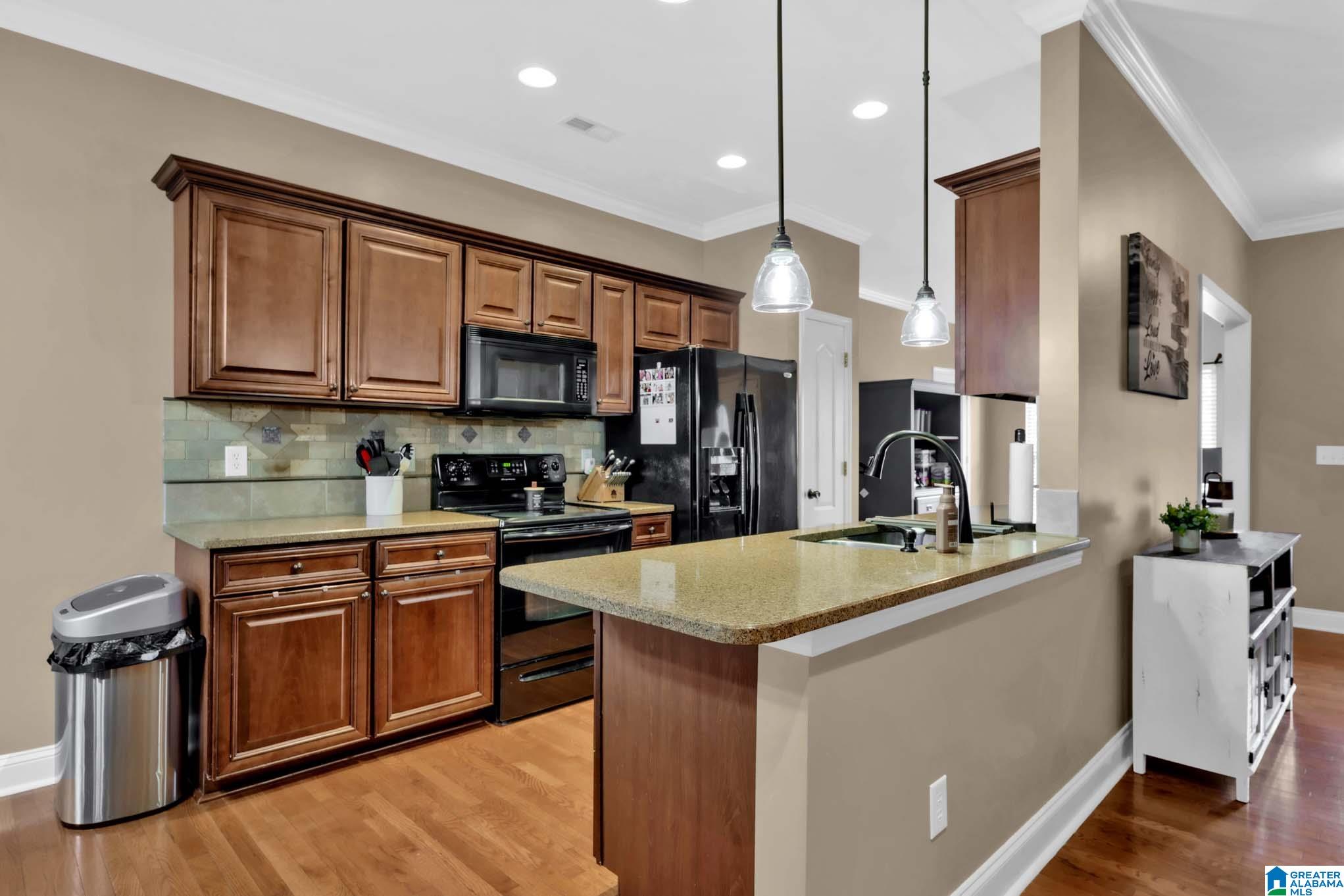 2024 Rising Fawn Drive Warrior, AL 35180 - Photo 11 of 45