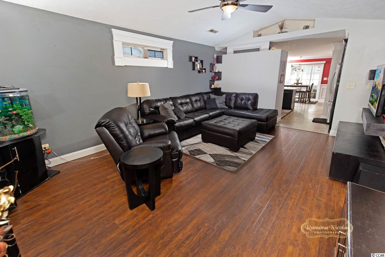 447 Sean River Road Conway, SC 29526 - Photo 4 of 26 Gallery Image 4