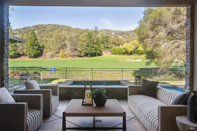 $3,595,000 | 548 Fairway Drive, Novato, CA 94949