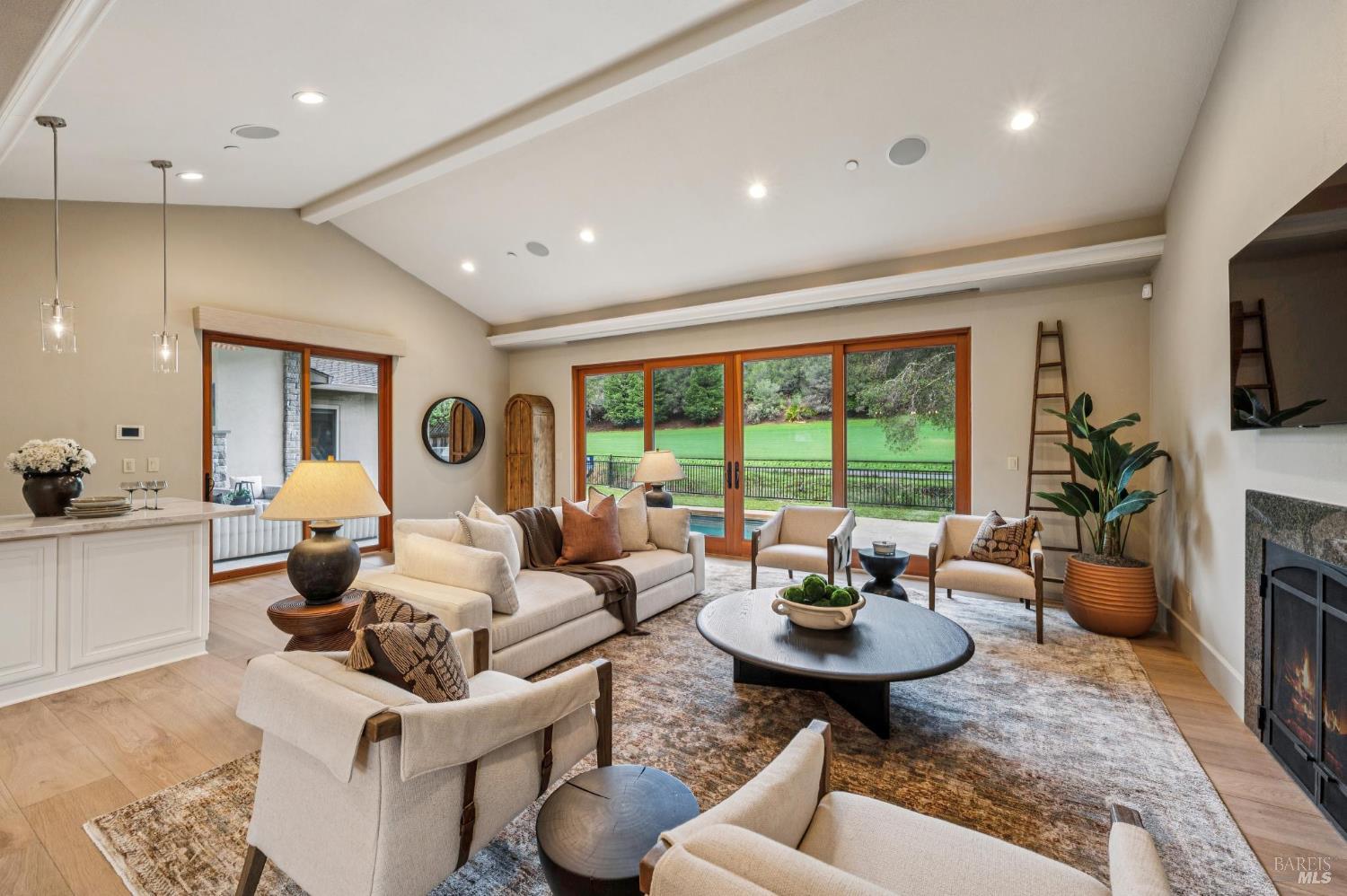 548 Fairway Drive Novato, CA 94949 - Photo 18 of 40