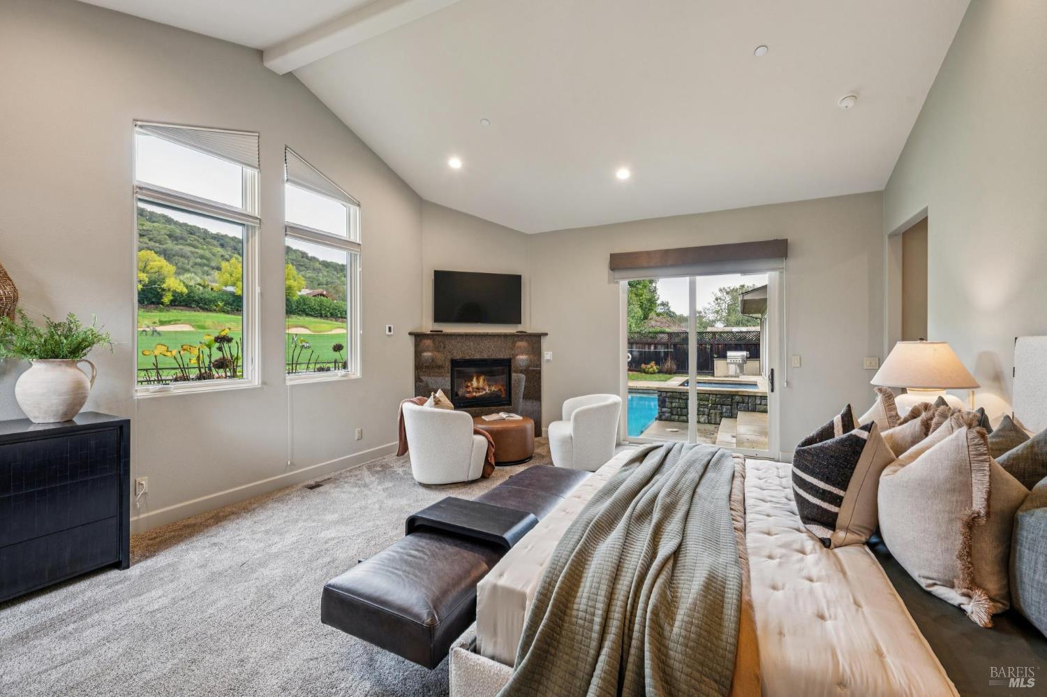 548 Fairway Drive Novato, CA 94949 - Photo 23 of 40