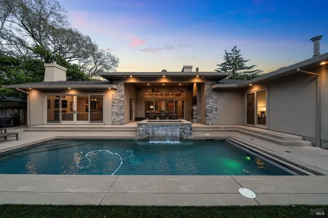 $3,595,000 | 548 Fairway Drive, Novato, CA 94949