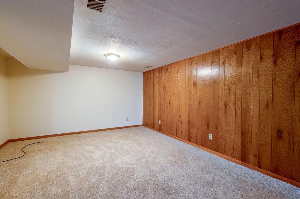 8750 Sycamore Road Centerburg, OH 43011 - Photo 23 of 42 1-23