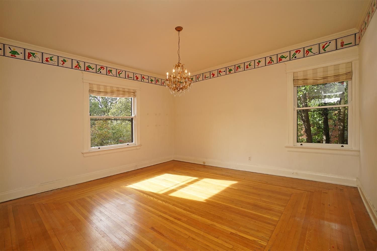 1826 Madison Road Cincinnati, OH 45206 - Photo 16 of 26 Gallery Image 16