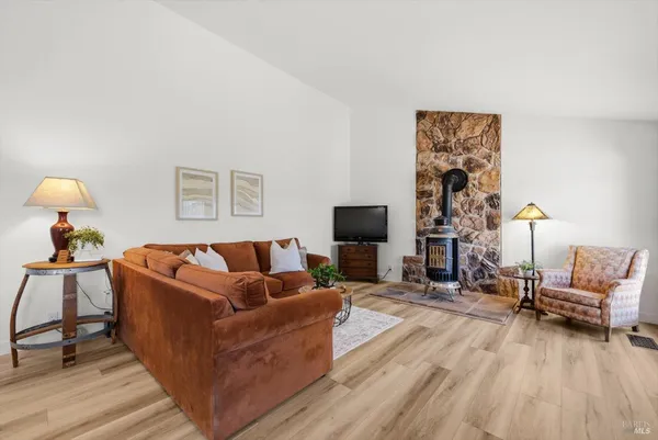 $1,125,000 | 7275 Browns Valley Road, Vacaville, CA 95688