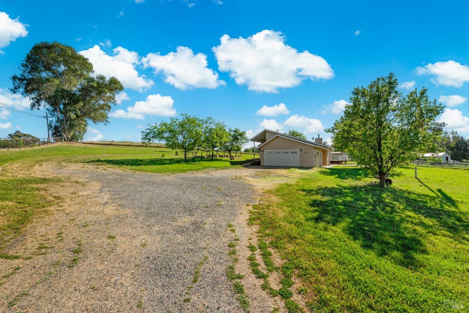 7275 Browns Valley Road Vacaville, CA 95688 - Photo 4 of 99