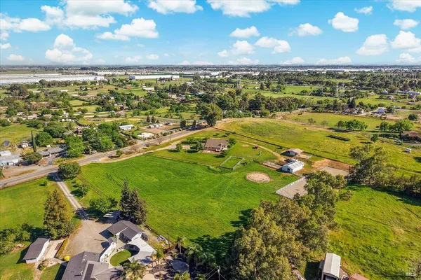 $1,125,000 | 7275 Browns Valley Road, Vacaville, CA 95688