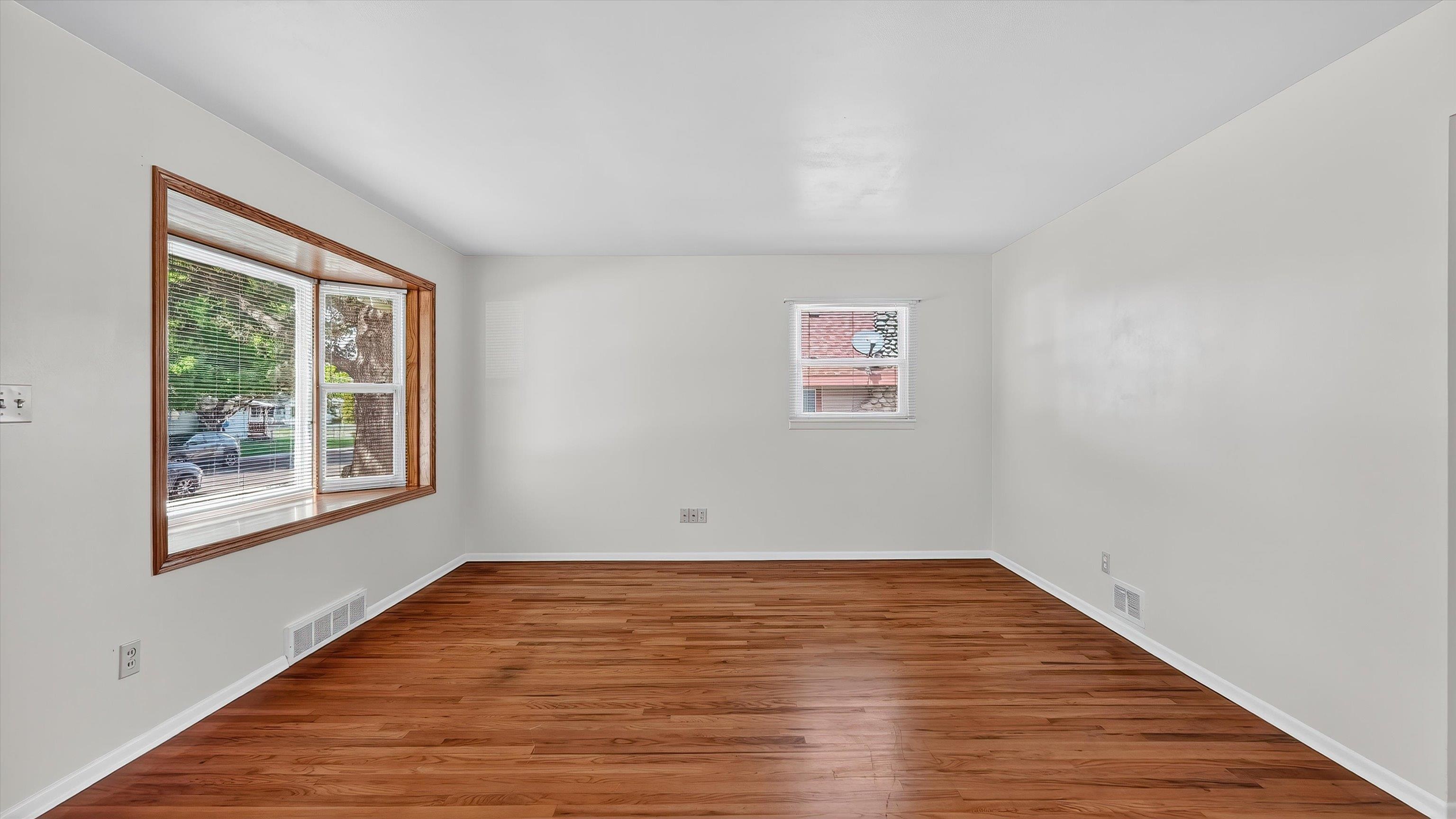 1604 North Cook Street Spokane, WA 99207 - Photo 5 of 29
