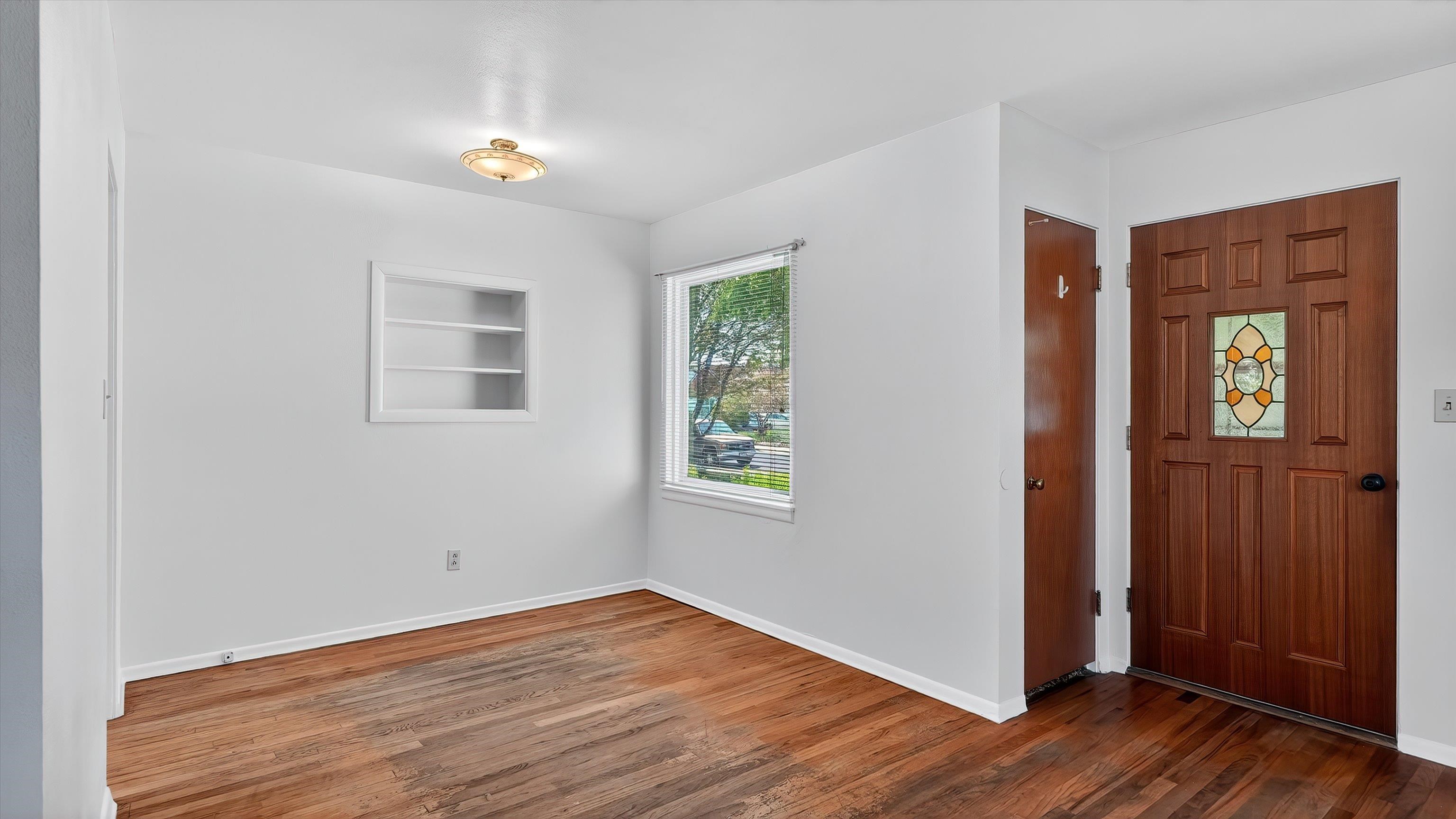1604 North Cook Street Spokane, WA 99207 - Photo 7 of 29
