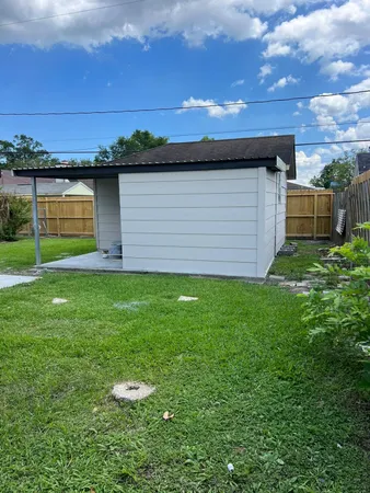$2,100 | 2522 Kingsdale Drive, Deer Park, TX 77536