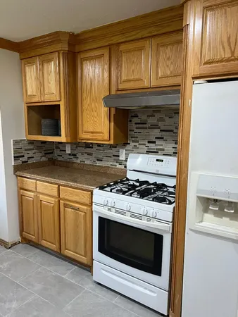 $2,100 | 2522 Kingsdale Drive, Deer Park, TX 77536