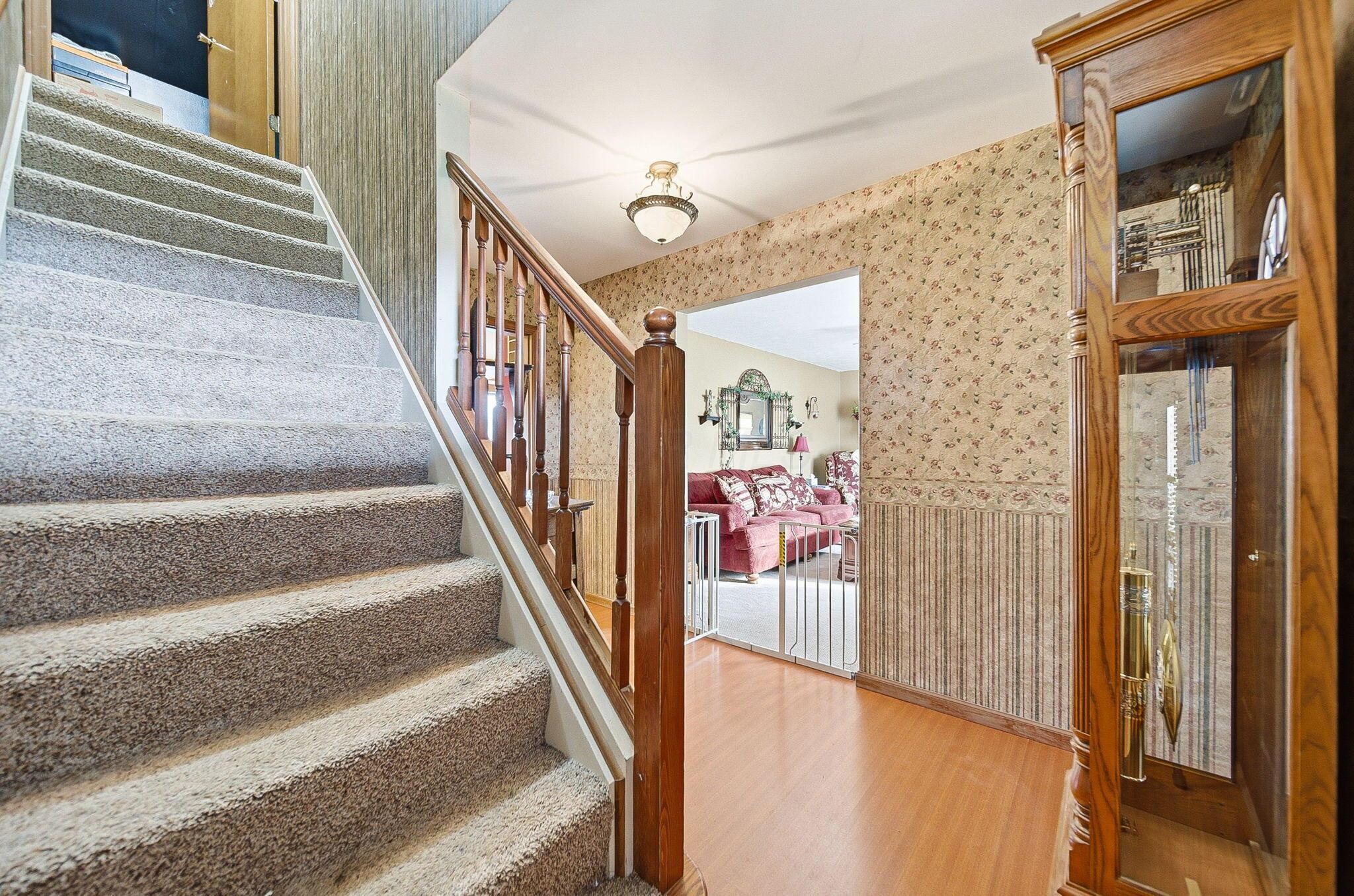 1040 Straight Creek Road Waverly, OH 45690 - Photo 25 of 113 Foyer