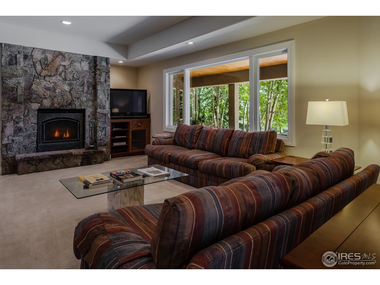 483 North Cedar Brook Road Boulder, CO 80304 - Photo 22 of 25 Family Room w/gas fireplace