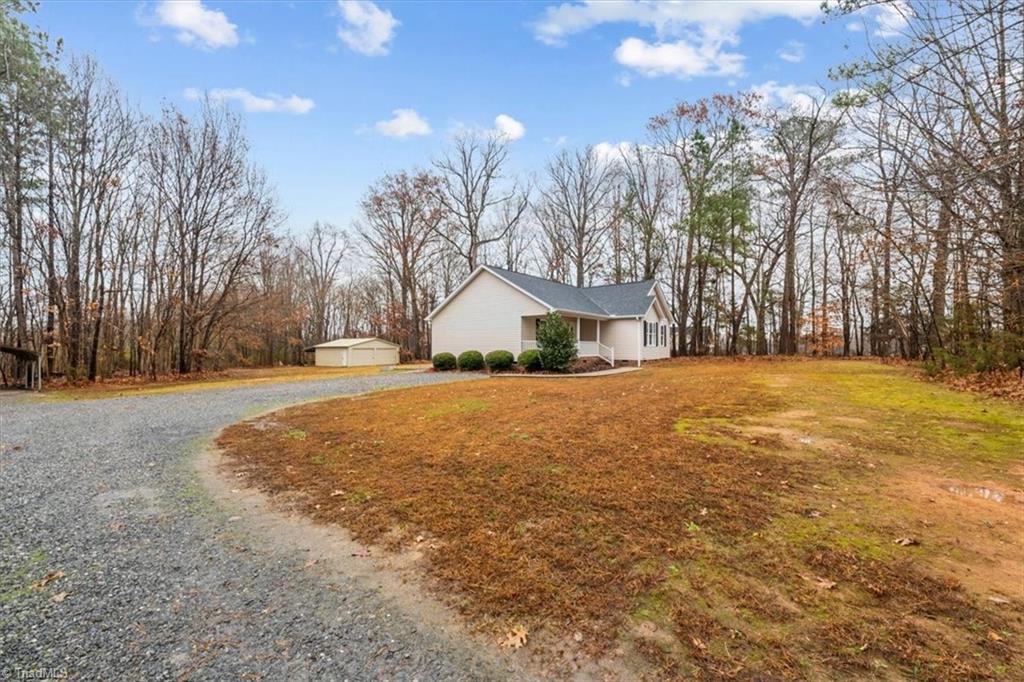 4319 Young Road Asheboro, NC 27205 - Photo 26 of 34