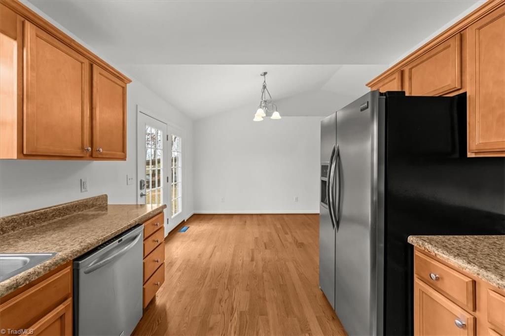 4319 Young Road Asheboro, NC 27205 - Photo 10 of 34