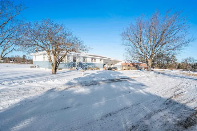 $240,000 | 1220 North Avenue, Wausaukee, WI 54177