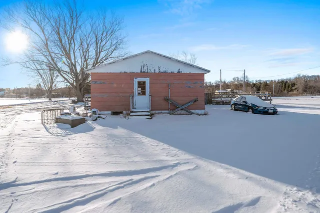 $240,000 | 1220 North Avenue, Wausaukee, WI 54177