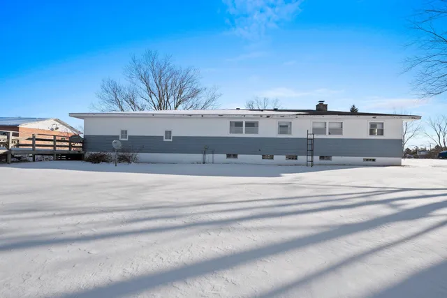 $240,000 | 1220 North Avenue, Wausaukee, WI 54177