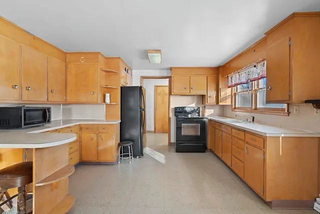 $240,000 | 1220 North Avenue, Wausaukee, WI 54177