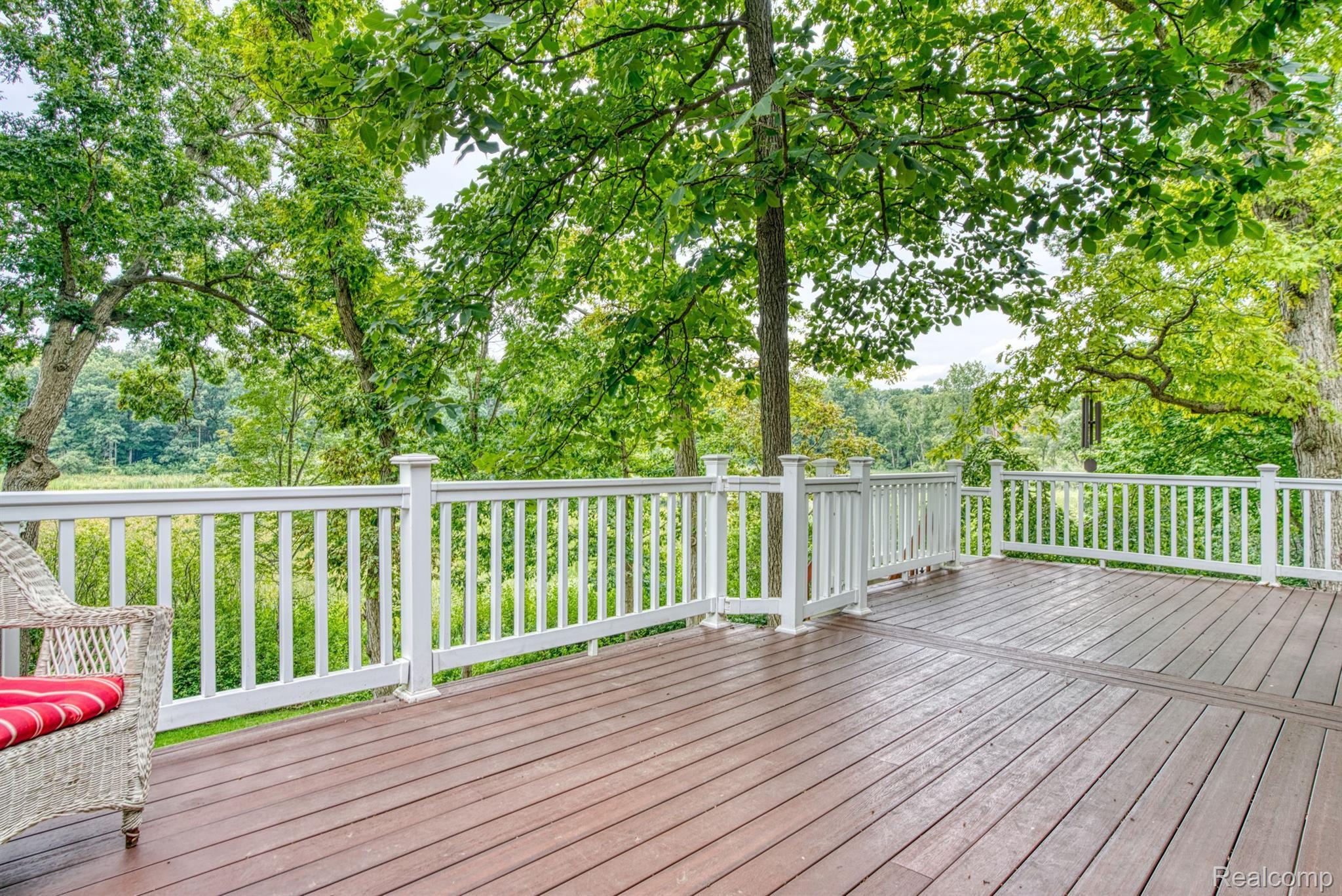 10178 Spencer Road Brighton, MI 48114 - Photo 39 of 49 Gallery Image 39