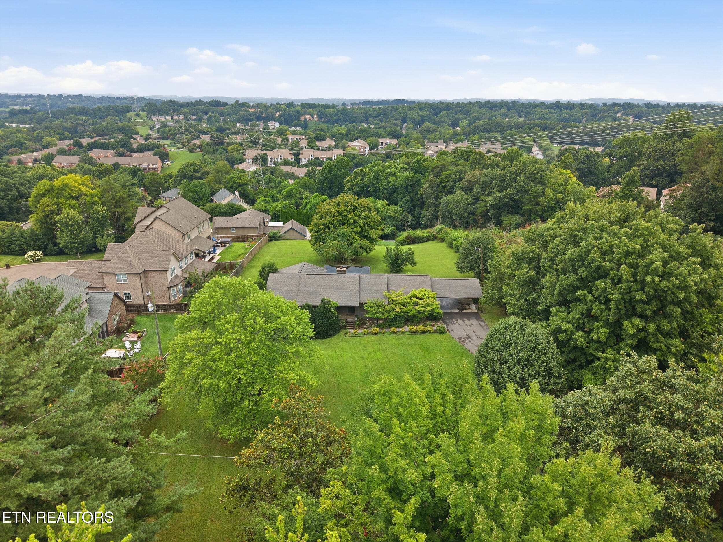 8501 Nubbin Ridge Road Knoxville, TN 37923 - Photo 50 of 57 15_8501 nubbin ridge rd_0041