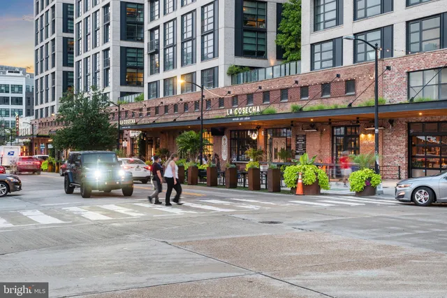 $659,000 | 13 R Street Northeast, Unit 1, Washington, DC 20002