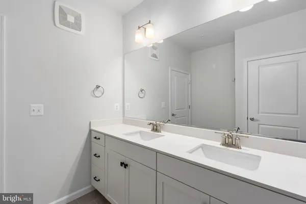 $409,900 | 29 Hyssop Way, Unit 103, Stafford, VA 22554