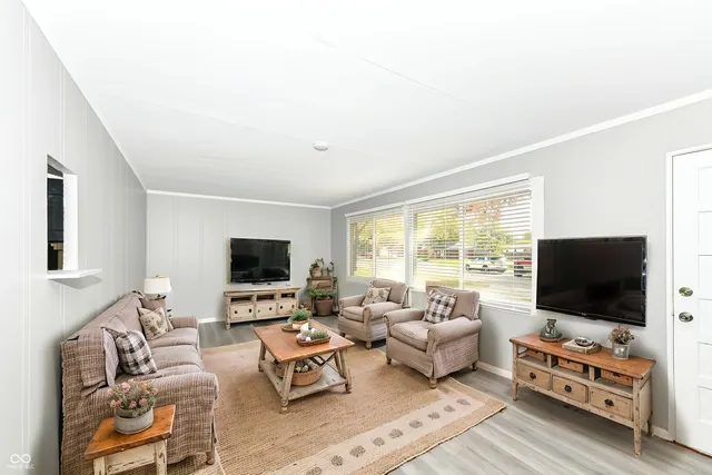 $249,900 | 123 Totten Drive, Greenwood, IN 46143